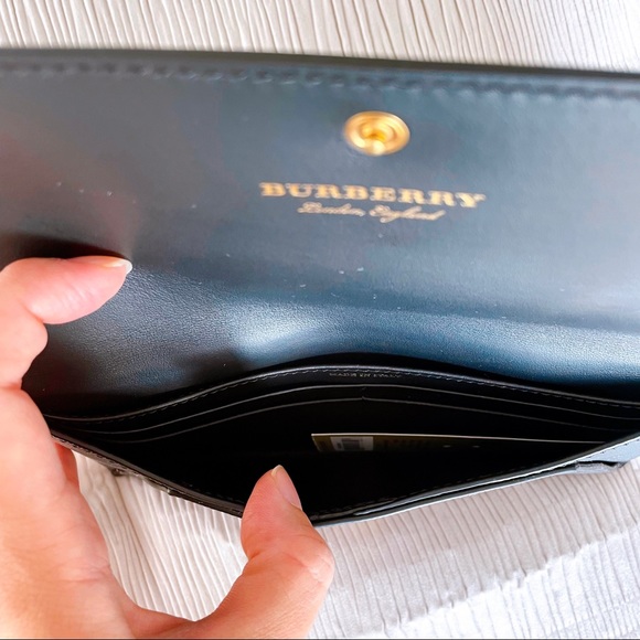 BRAND NEW BURBERRY Trench Leather Envelope Wallet - Picture 8 of 11